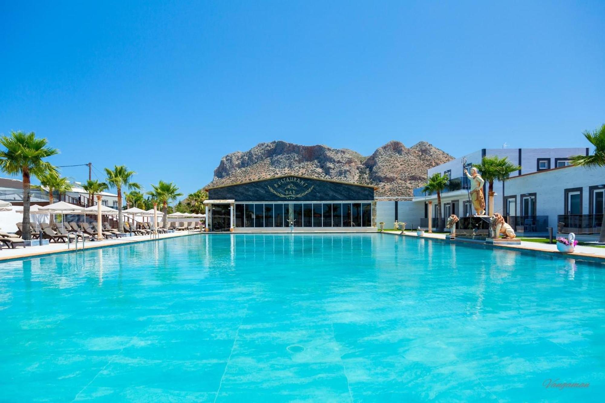 Paradice Hotel Luxury Suites-Near Zorbas Beach-Free Breakfast Stavros  Bagian luar foto